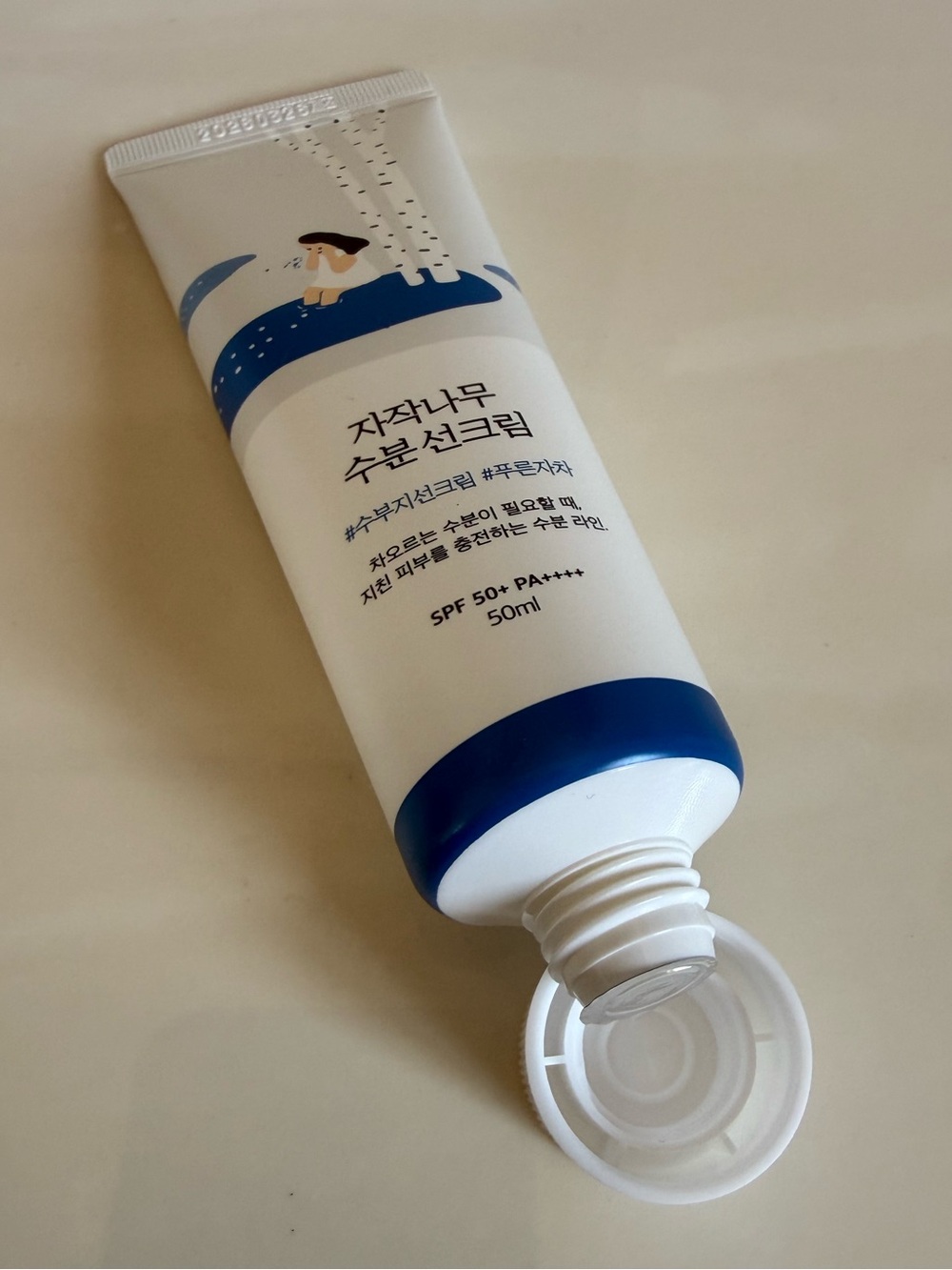 New Round Lab Hydrating SPF 50+ PA++++ Sun Cream